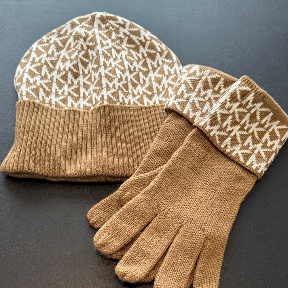Brown Knit Beanie and Gloves Set